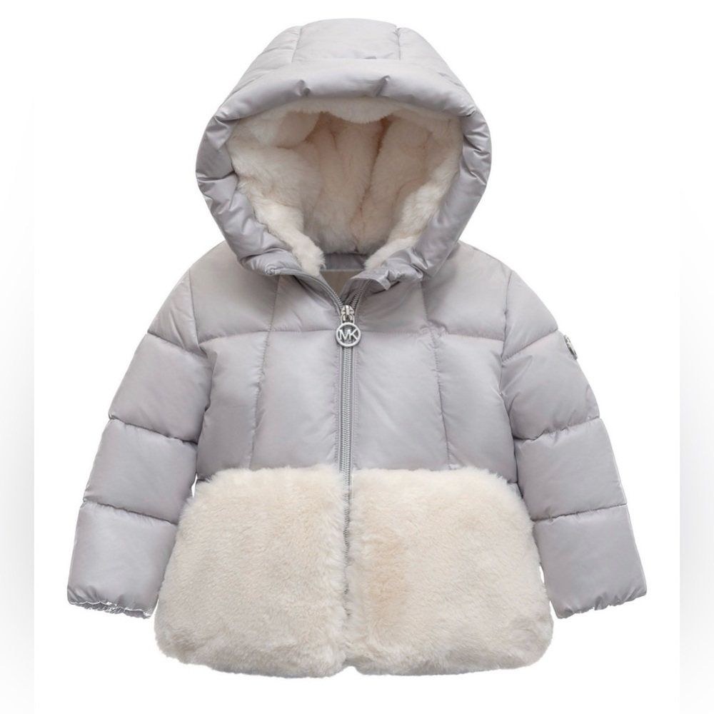 Michael Kors Kids Puffer Jacket in Gray and white